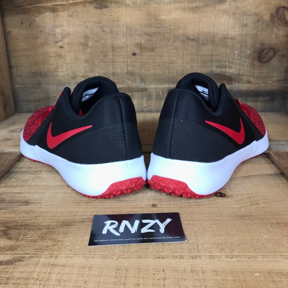 NEW Nike Varsity Complete Trainer - Picture 4 of 7